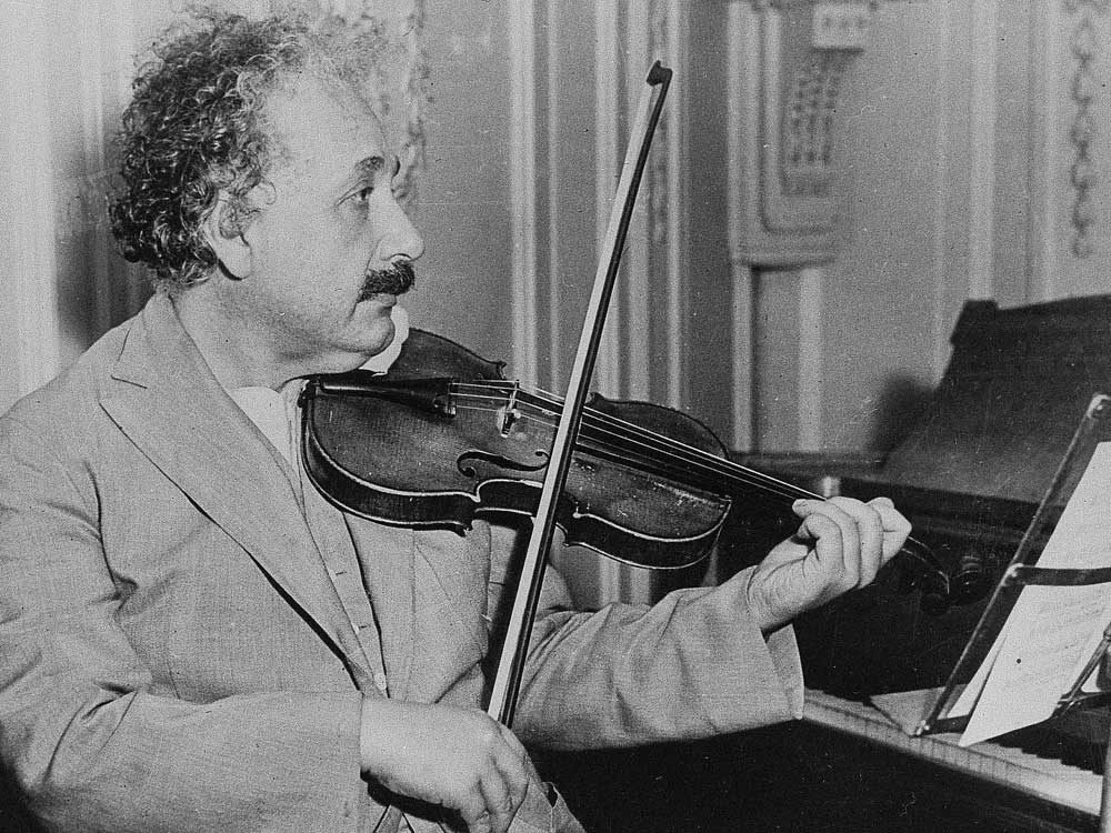 Einstein violin